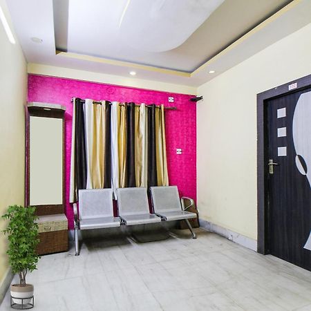Hotel O Ecopark Guest House Calcutta Exteriör bild