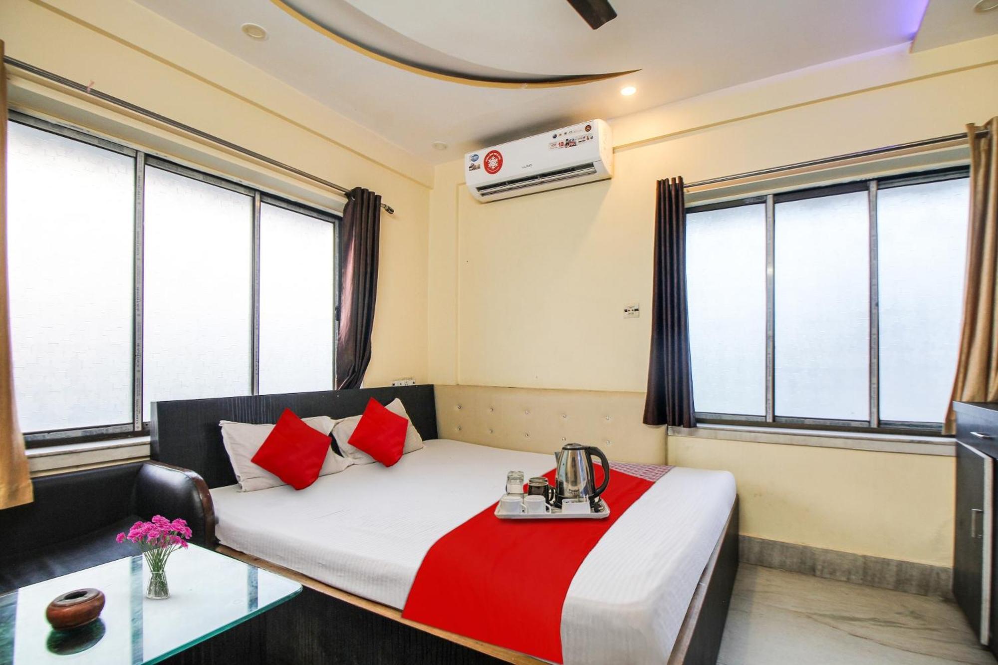 Hotel O Ecopark Guest House Calcutta Exteriör bild