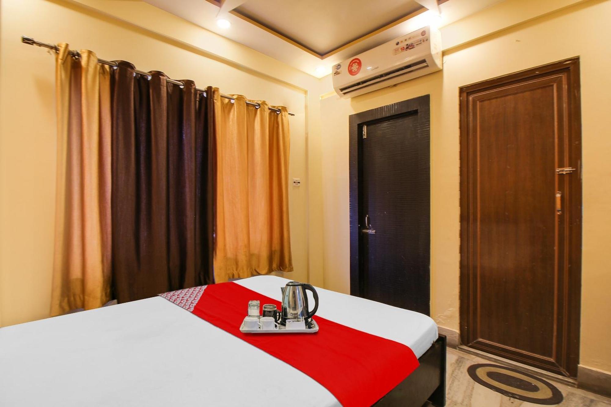 Hotel O Ecopark Guest House Calcutta Exteriör bild