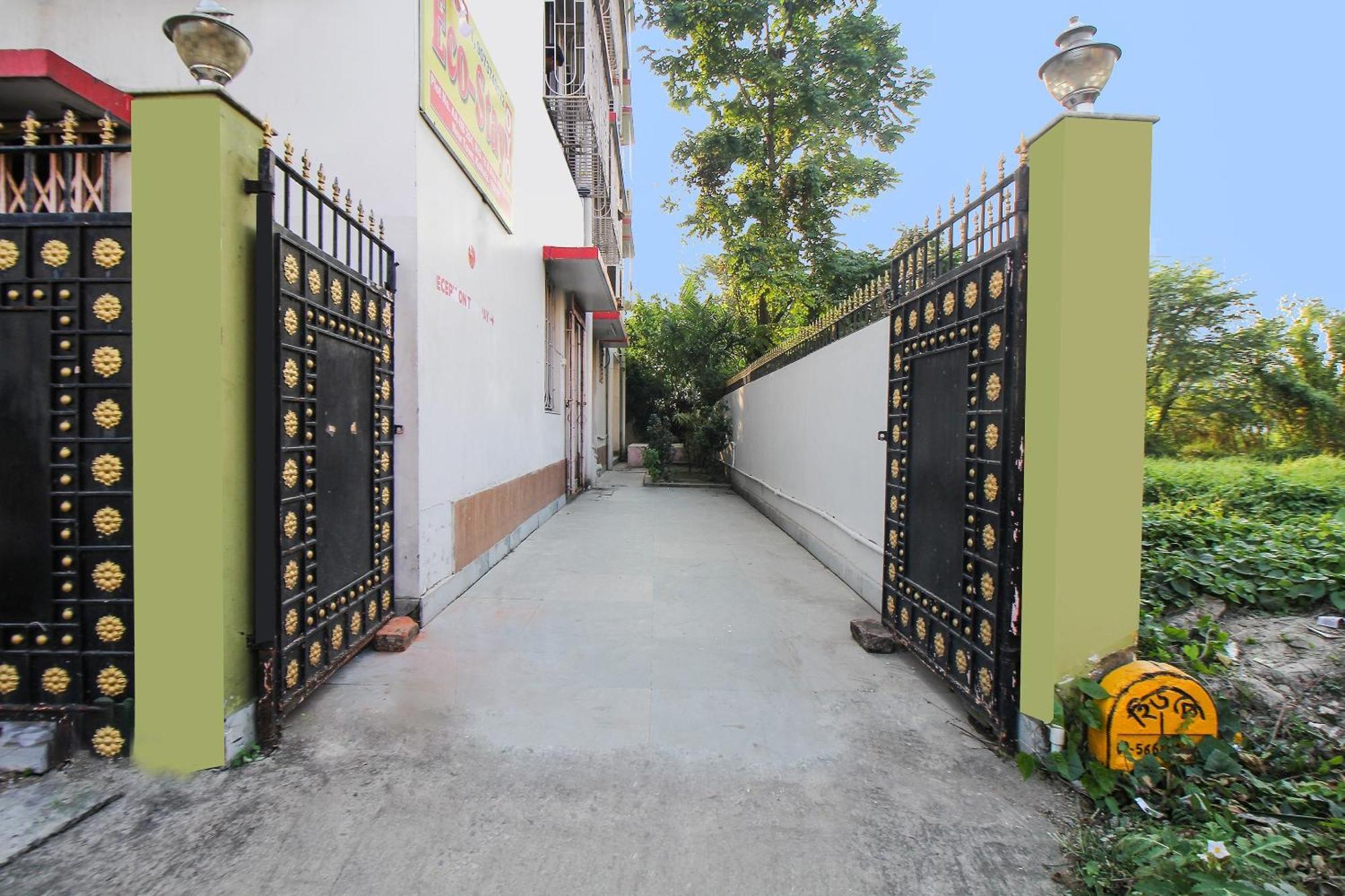 Hotel O Ecopark Guest House Calcutta Exteriör bild
